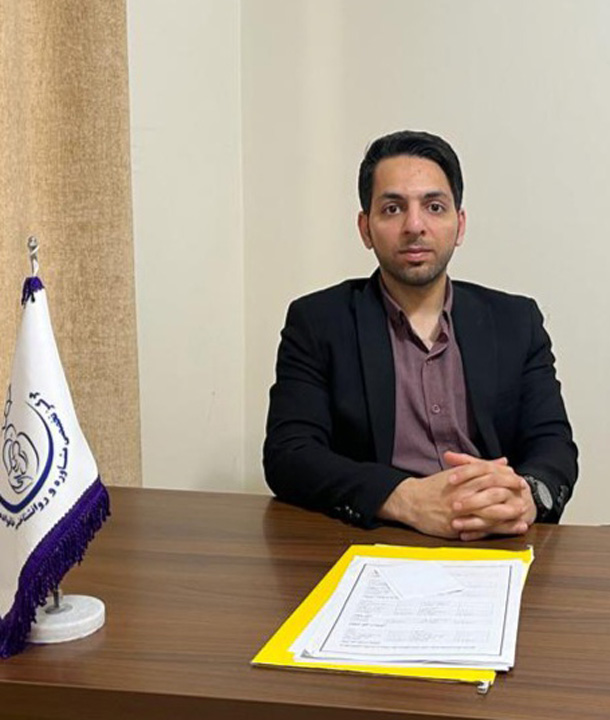 دکتر معین فرخ تاج